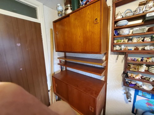 Danish Mid-Century Teak Modular Wall Unit – Display Cabinet & Shelving - Picture 4 of 7