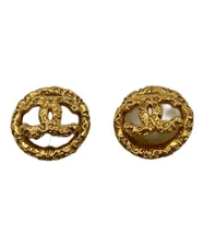 Lava coco mark pearl earrings