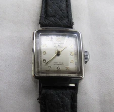 DEFENDER WATERPROOF RECTANGLE SS CLAMSHELL 17J MAN WIND SUPER DIAL RARE WOMAN'S