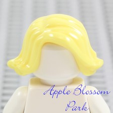 NEW Lego Girl Minifig Short BLONDE HAIR - Female Wavy Yellow Curled Up Head Gear