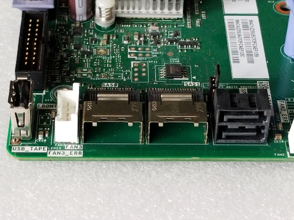 IBM 00W2268 LGA1366 DDR3 SDRAM PCI PCI-E X3300 M4 - Image 3 of 4