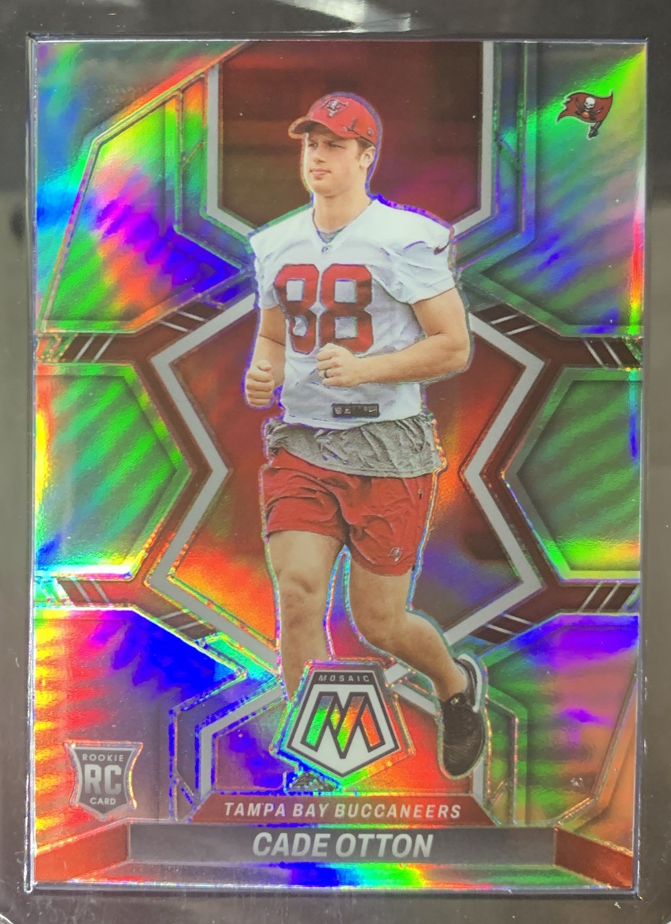 2022 Panini Mosaic #361 Cade Otton Silver Rookie Tampa Bay Buccaneers