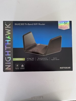 NETGEAR Nighthawk RAXE300 Tri-Band WiFi 6E AXE7800 Router 7.8Gbps MU-MIMO VPN