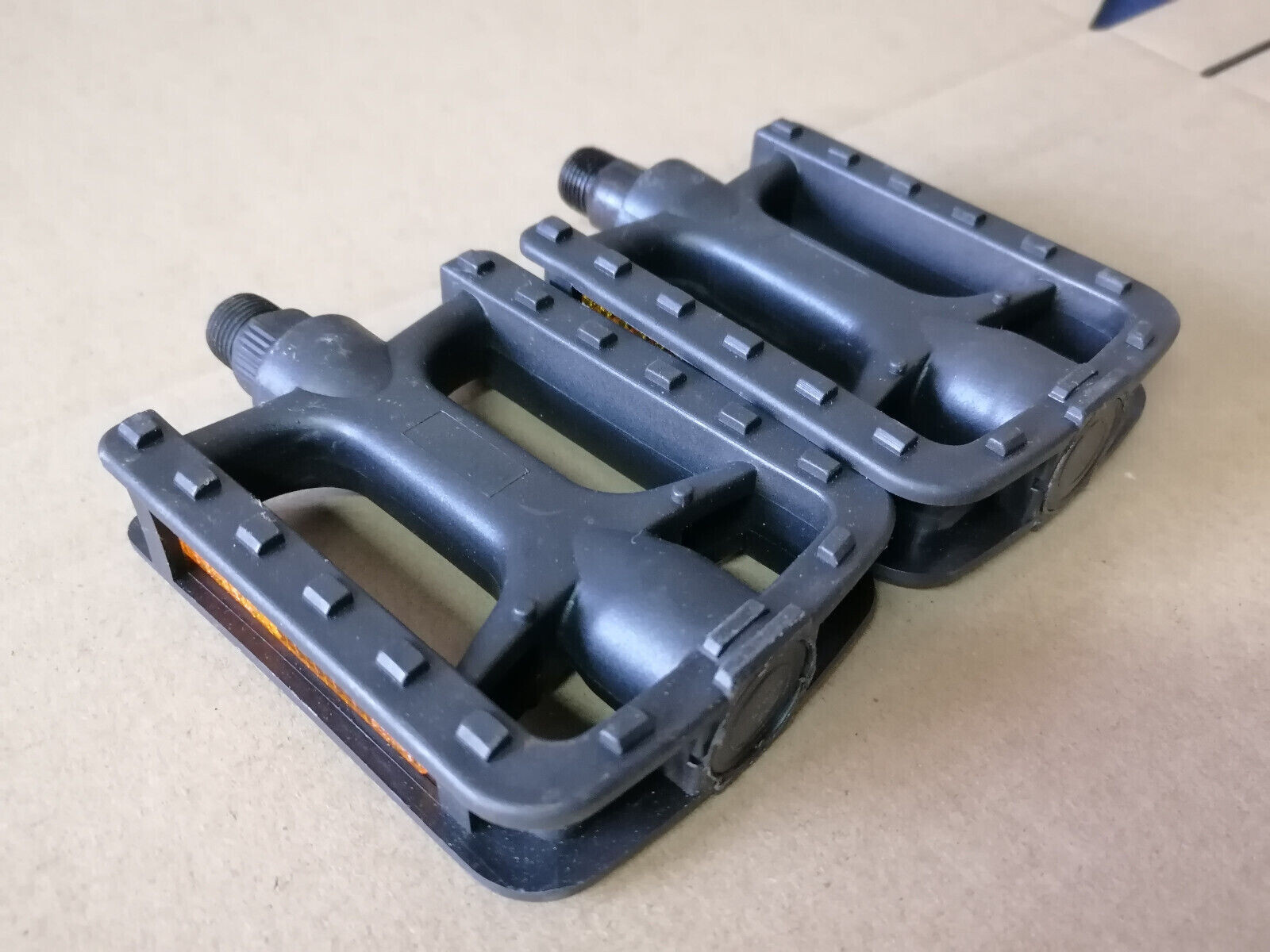 PAIR of Polymer Bicycle Replacement Pedals 9/16 Cromo Spindle Plastic