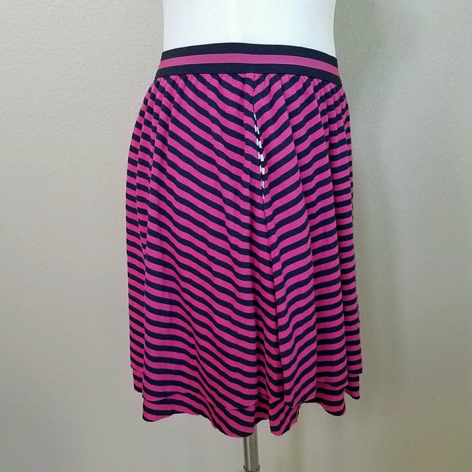 Falda a Rayas TOMMY HILFIGER Niña Azul Marino y Rosa XL (16)  Foto 2 de 4