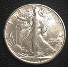 LOT # B305    1943-S WALKING LIBERTY HALF DOLLAR (BU)