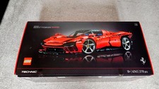 LEGO Technic Ferrari Daytona SP3 42143 100% Complete With Box Manual And Plaque.
