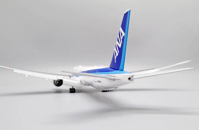 37CM 1:200 JC Wings ANA Boeing 777-300ER Passenger Airplane
