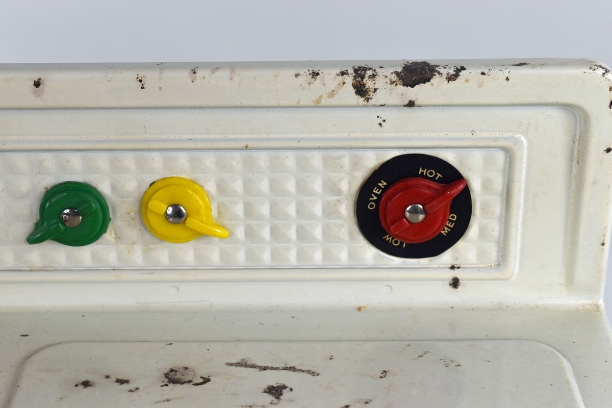 Vintage Little Lady Play Stove Oven Range Toy with Original Vintage Little Lady Play Stove Oven Range Toy with Original