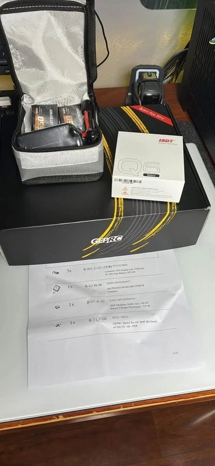 GEPRC Mark5 Pro DC BNF HD w/ DJI o3 - 6s Drone Kit with Lipo’s and GPS + charger - Image 3 of 4