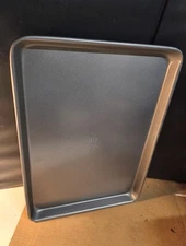 Calphalon 12 x 17 Cookie Sheet Baking Pan Seasoned Half Sheet Non-Stick Vintage