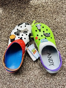 TOY STORY CROCS M7/W9 “property of ANDY”? Toy Story Crocs In Unisex Kids main image 4