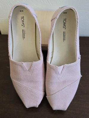 Pink TOMS Women 10 Deconstructed Alpargatas Pale Pink Summer Slip-on Shoes - Image 1 of 4