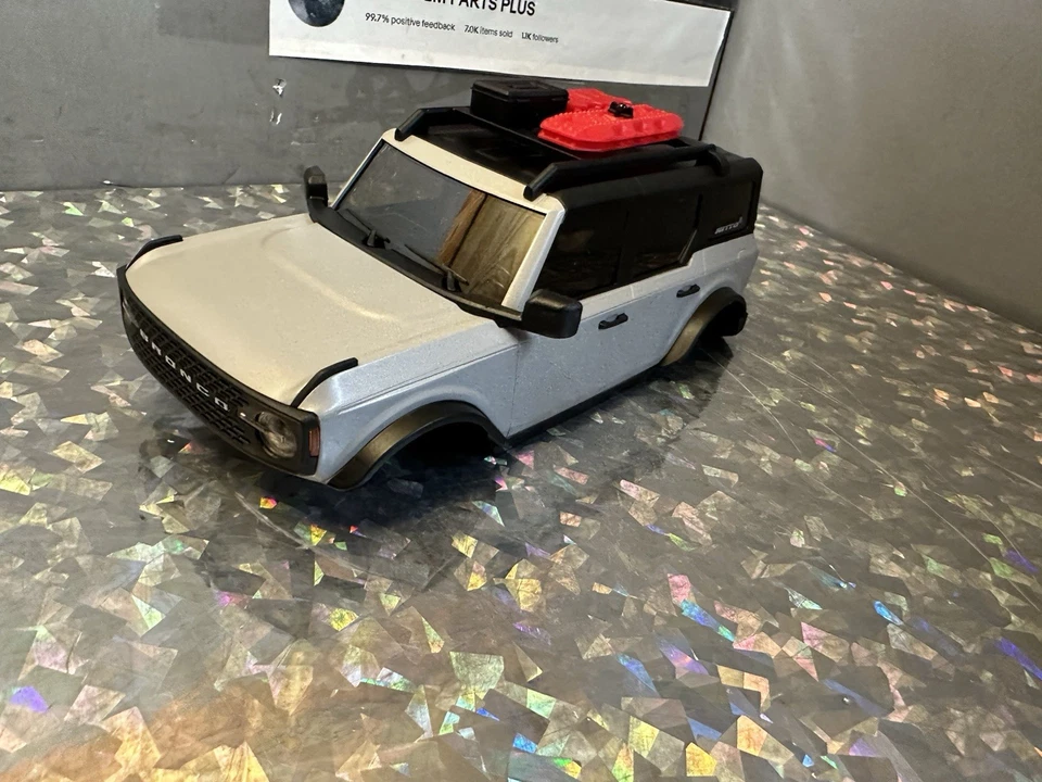 Carrocería Axial SCX24 Ford Bronco (Blanco) [AXI200009] Dura Con Accesorios Foto 4 de 4