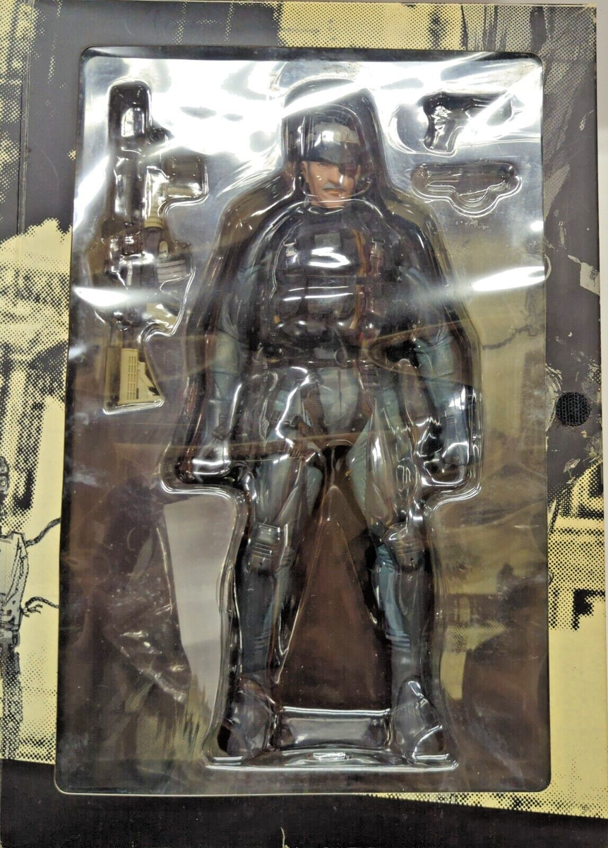 RAH Metal Gear Solid 4 Guns of the Patriot Old Snake Medicom No