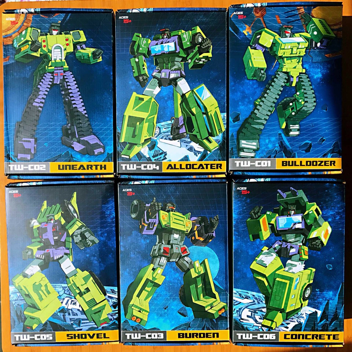 Only show ToyWorld TW-C07 Original Color Model Devastator