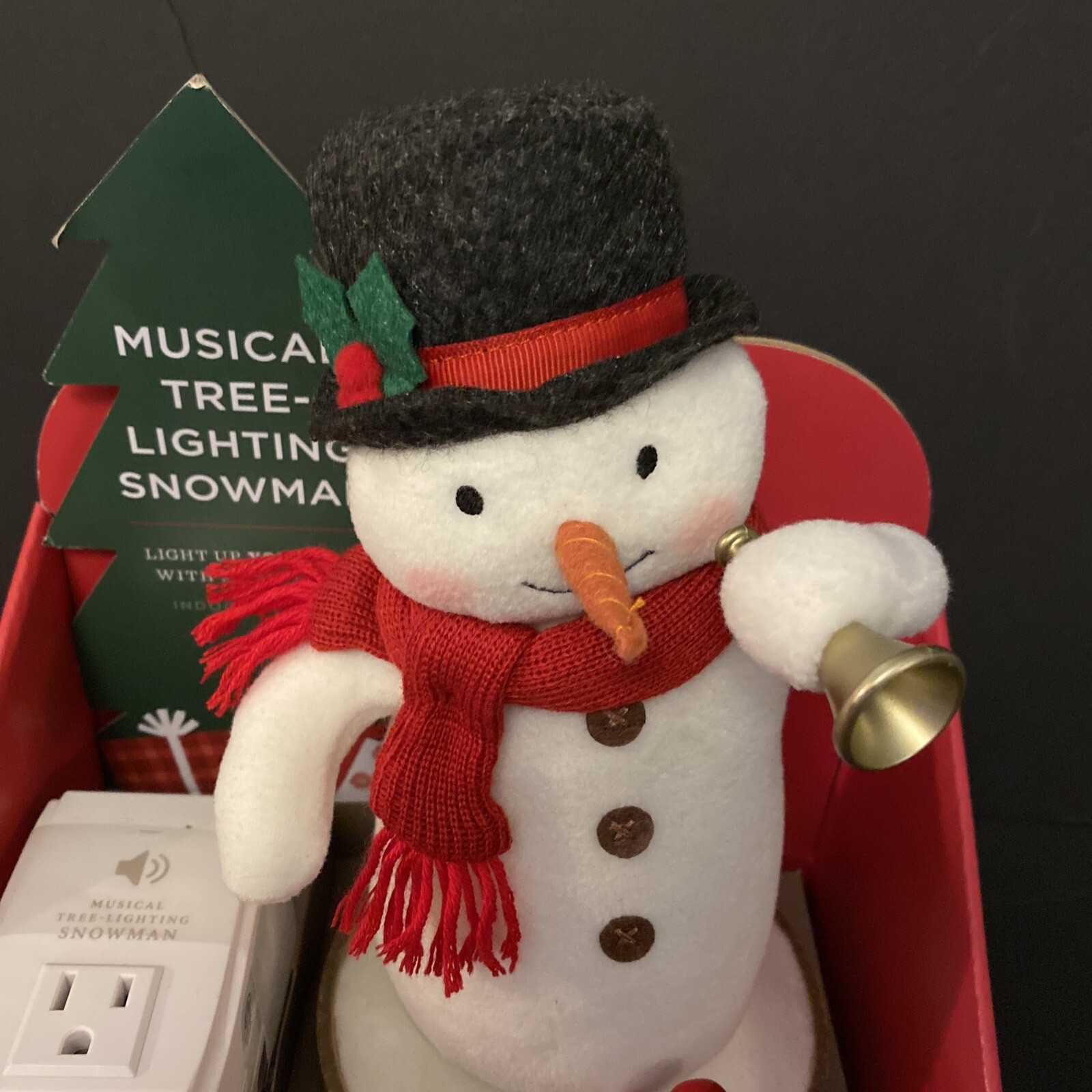 Hallmark Musical Tree Lighting Snowman WIRELESS Plush eBay