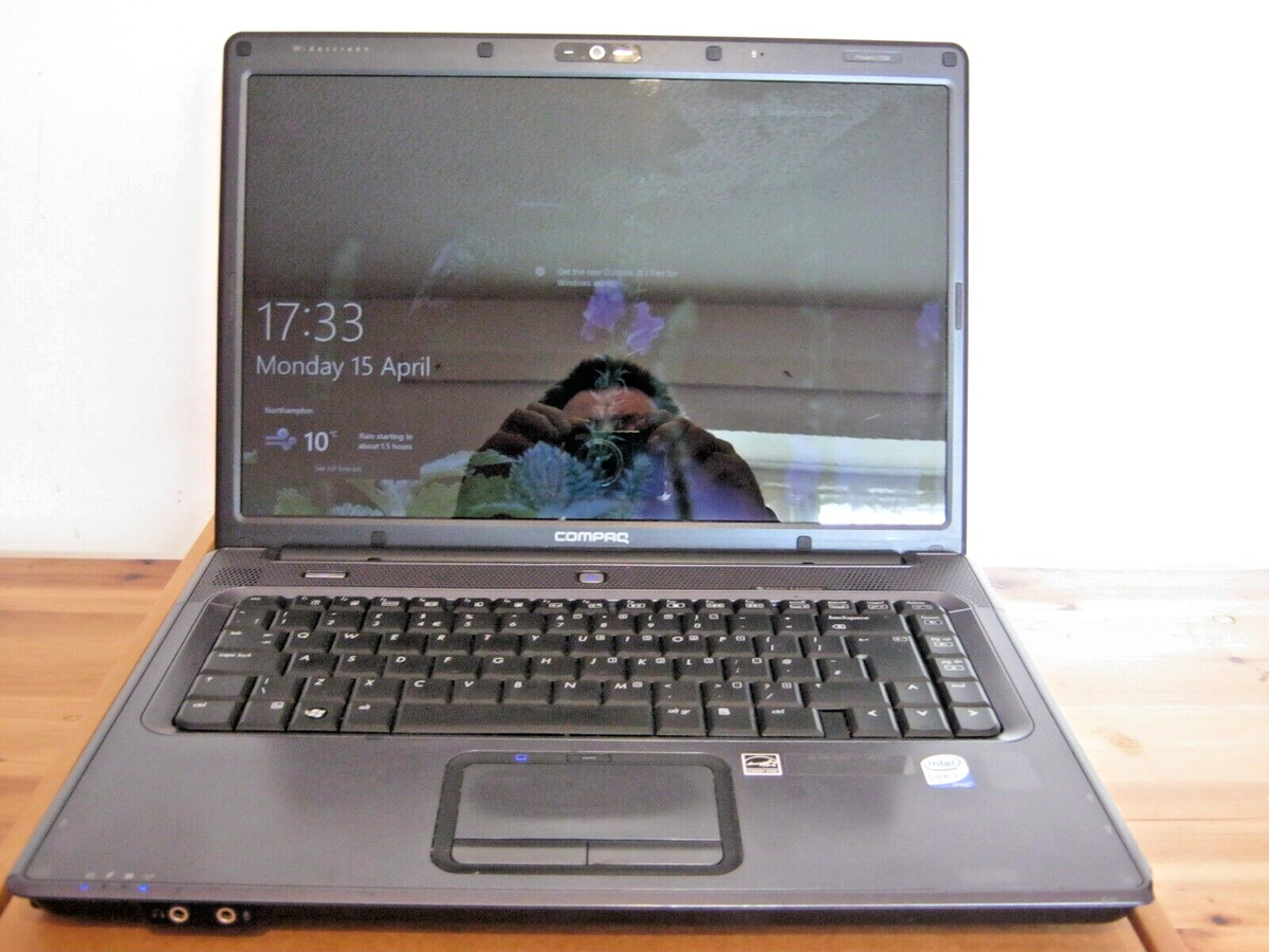 HP Compaq Presario C700 Laptop 256GB SSD 4GB Ram Screen
