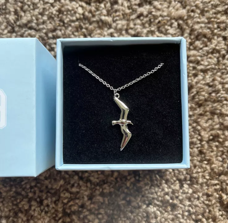 Seagull necklace deals