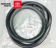 Genuine Toyota Land Cruiser Back Window Glass Weatherstrip New Oem 64831-90332