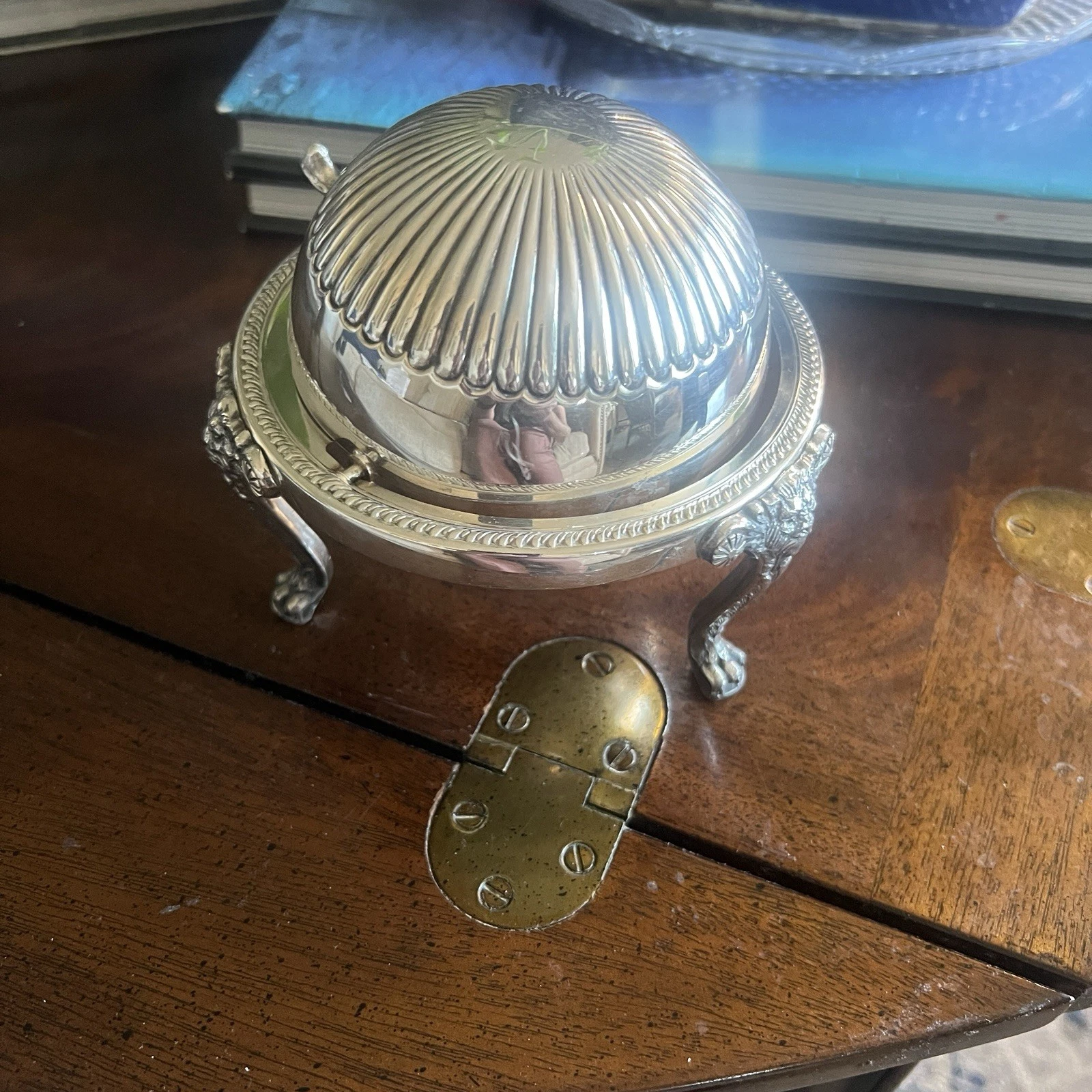 Vintage Silver Plate Roll Top Lid Caviar Butter Dish Server Lion Heads Paw Feet