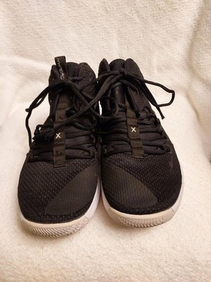  Nike Zoom  Hyperdunk Basketball Shoes, Black, 7