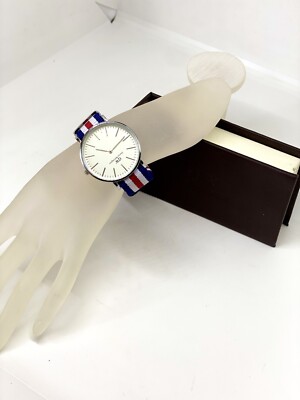 Daniel Wellington Men display picture 1