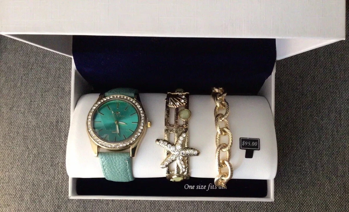 Rocawear watch and bracelet set sale