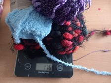 verschiedenes Noppengarn Plüschwolle Flauschgarn 176 gr.