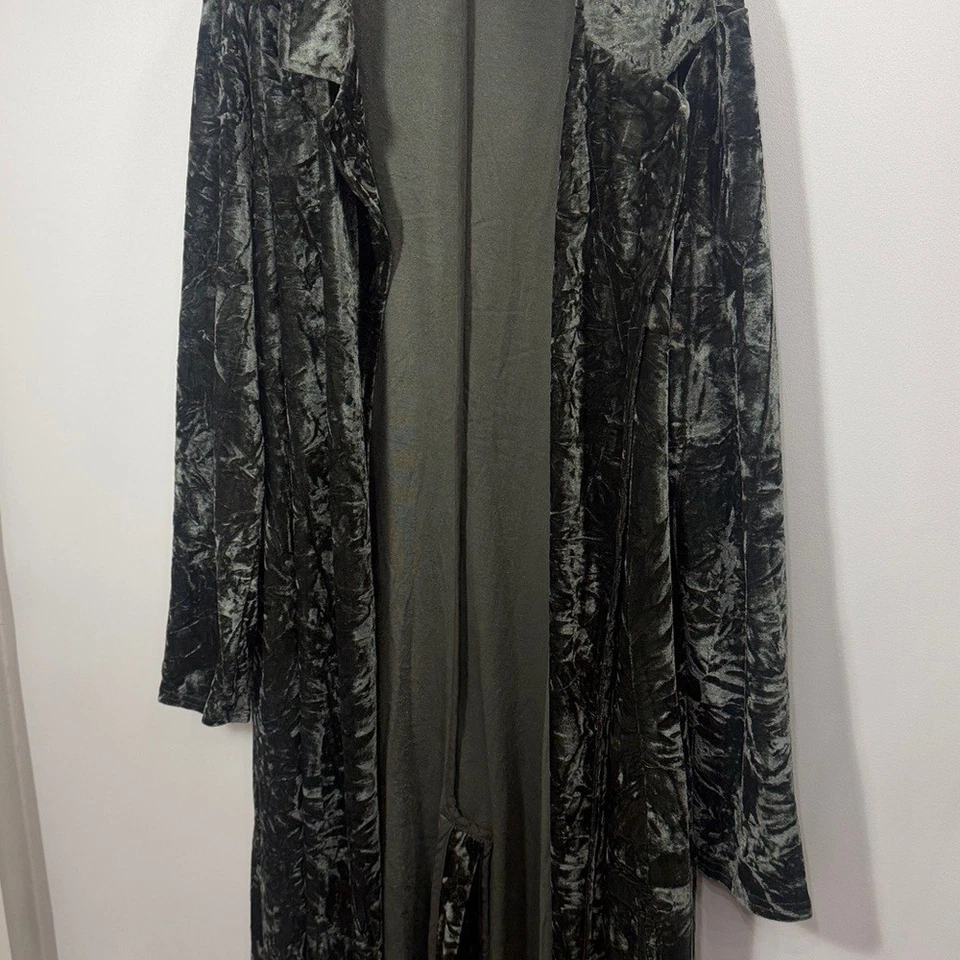 Natural Life Lennon Long Velvet Duster Cardigan Green size L/XL - Image 3 of 4