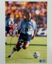 Juan Sebastian Veron signed 10x8 Argentina photo RACC Trusted Seller  ACGCERT