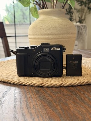 Nikon COOLPIX P7000 10.1MP Digital Camera - Black for sale online