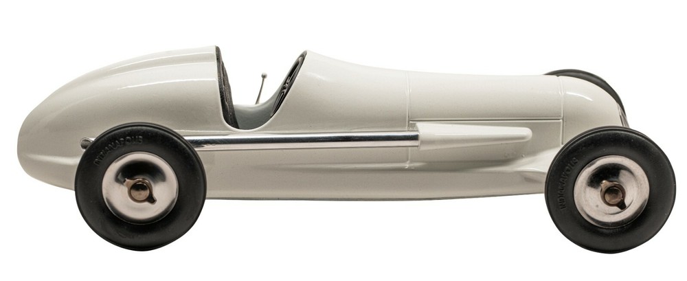 White Indianapolis Scale Model Racecar (video)