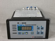 NAMIL ENGINEERING S-202 TEMPERATURE CONTROLLER AC85-265V DC100-300V