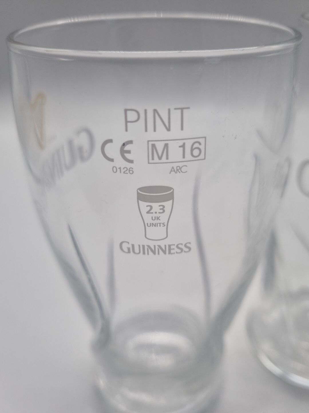 Guinness Pint Tulip Glass x2 Pub Bar Glasse's EMBOSSED HARP DESIGN LOT
