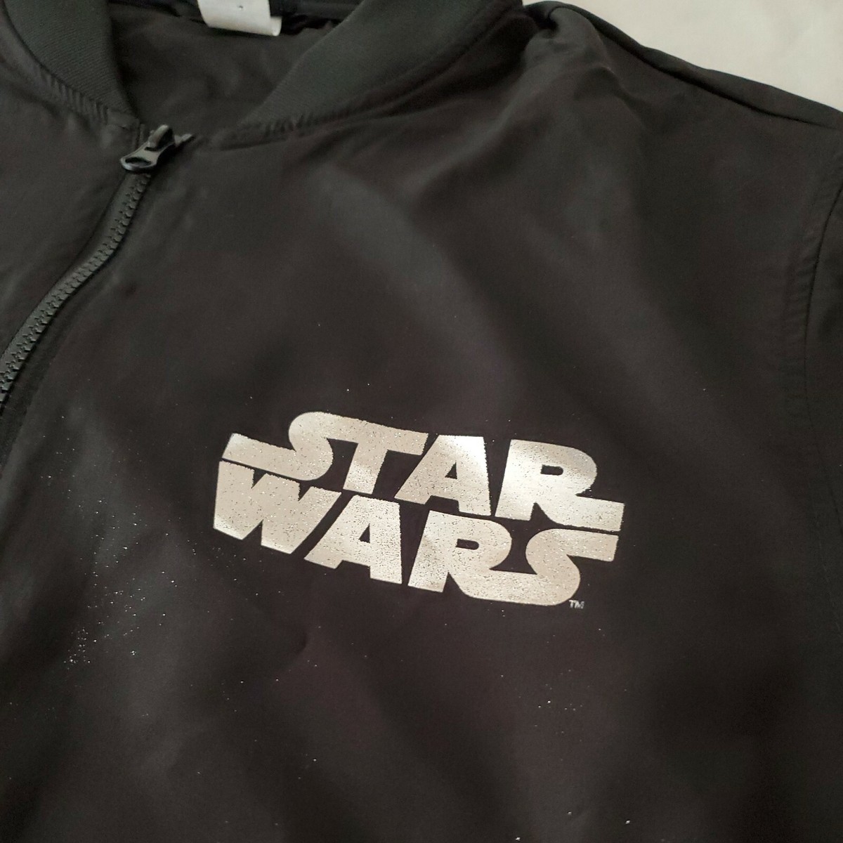 ★残り1サイズ★Disney スターウォーズ Full zip ジャケット Disney Star Wars Windbreaker Jacket Full Zip Graphic Back