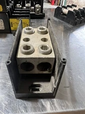 Penn Union #ADB-22-500-1, Single Pole 2- 500 MCM On Both Sides