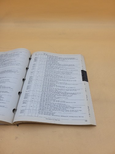 2002 AC DELCO DURASTOP BRAKE PARTS COMPETITIVE REFERENCE BUYERS GUIDE CATALOG - Picture 5 of 9