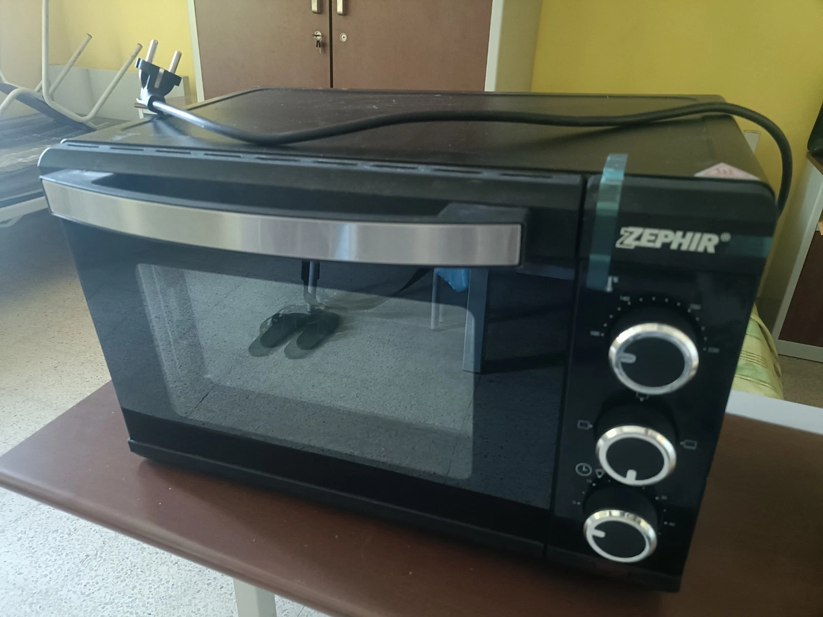 Zephir 21 Litre Electric Oven
Opens in a new window or tab