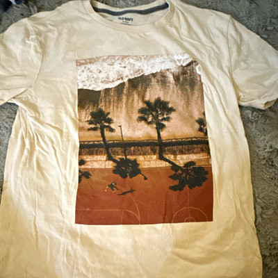 Old Navy Boys XL (14-16) White Graphic Print Beach T-Shirt Short Sleeve Crew