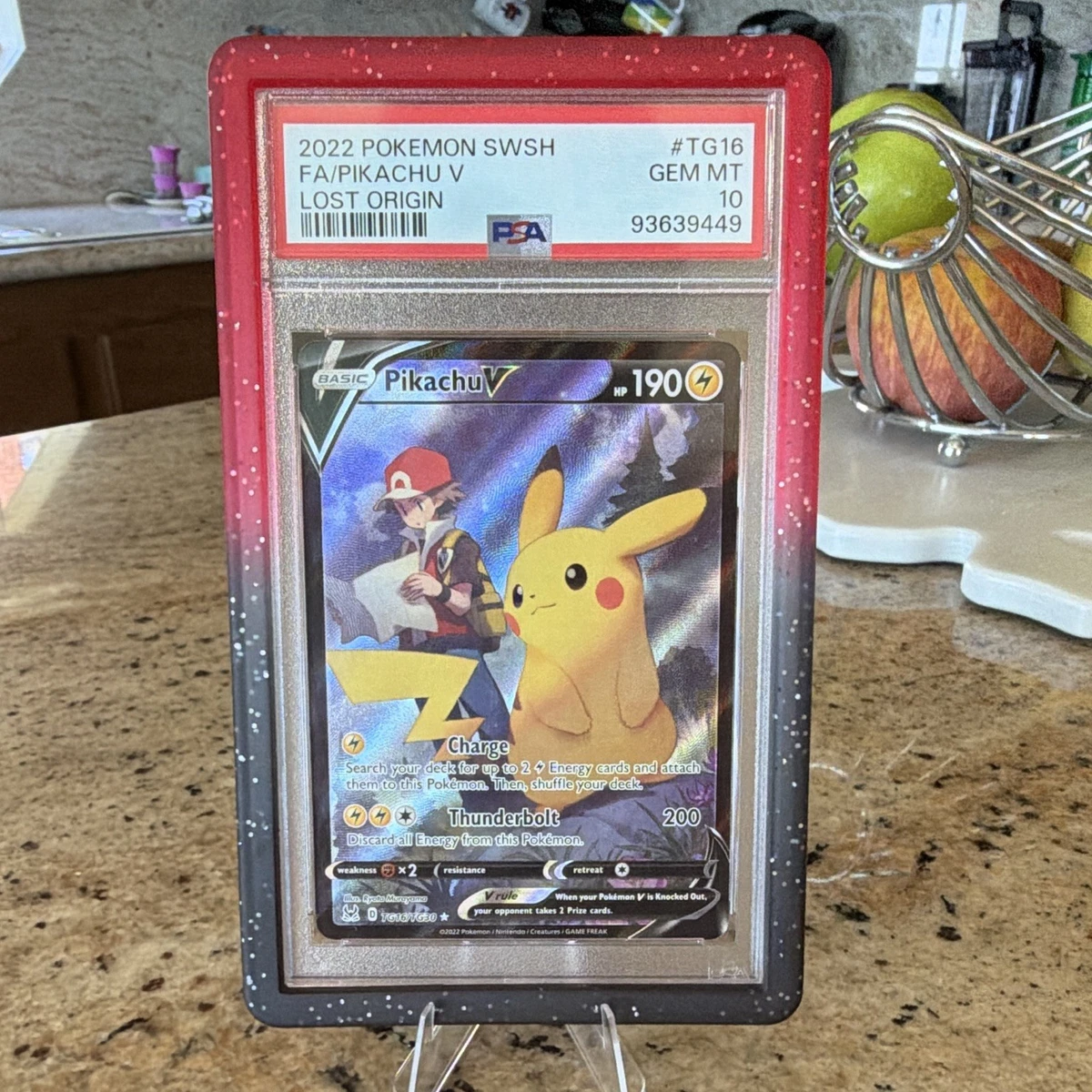 25+ Pikachu V TG16/TG30 Swsh11: Lost Origin Trainer Gallery for