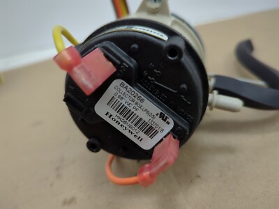 Honeywell Carrier Bryant Payne HK06NB012 BA20266 Furnace Dual
