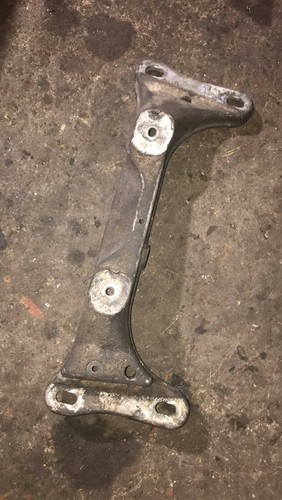 BMW 3ER E46 320D AUTOMATIKGETRIEBETRÄGER 6757103