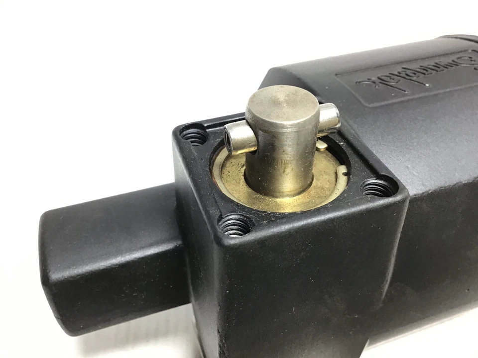 Actuador neumático de retorno de resorte Swagelok serie MS-133-SR 200 PSI máximo Foto 3 de 4