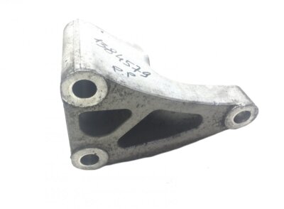 21176291 20908887 20812470 20505041 Engine Bracket Rear Right For  