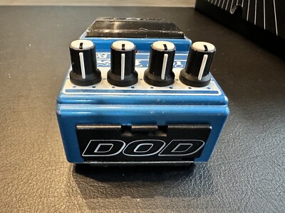 DOD FX64 ICE BOX Stereo Chorus Guitar Effect Pedal - 1996