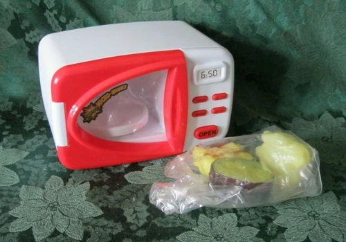 New Magic Color Changing Microwave 4pc Childrens Playset