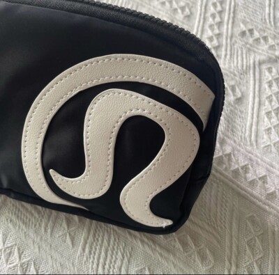【新品未使用】 Lululemon Everywhere Belt Bag 1L Lululemon Athletica, Lululemon Everywhere Belt Bag 1L