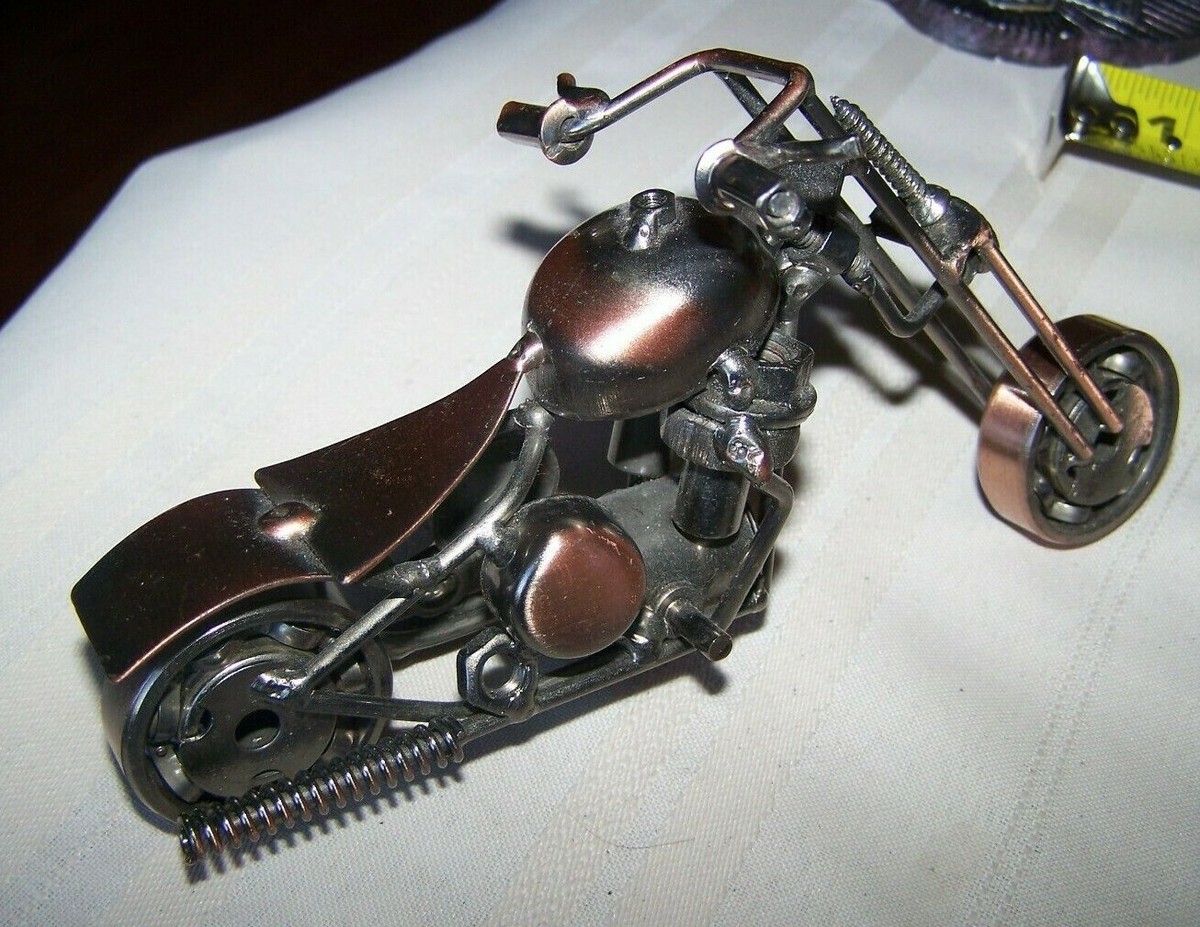 ミミ⭐︎ Harley Davidson Motorcycle Scrap Metal Copper Art Sculpture Biker