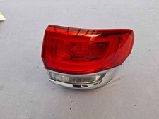 Jeep Grand Cherokee 2015 fanale posteriore destro fanale posteriore 68110000AB
